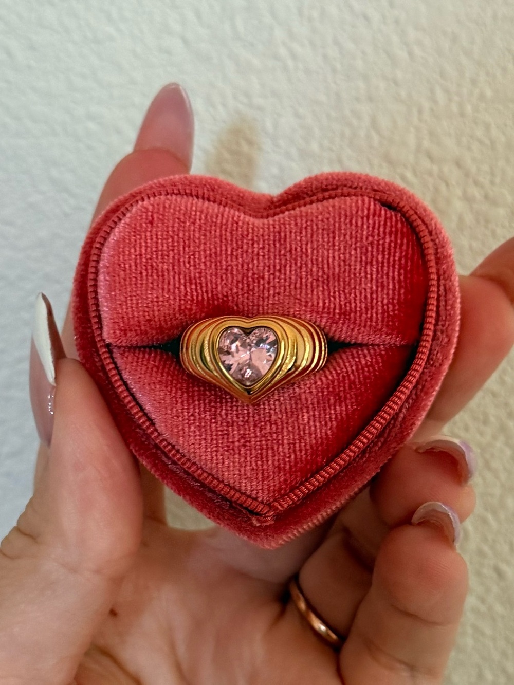 Pink heart bezel ring size 6
